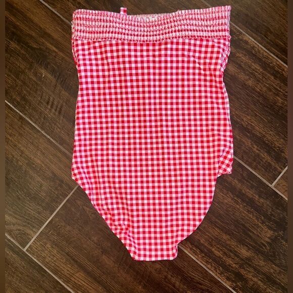 Lands end /Draper James Bandeau One Piece Swimsuit - Picture 7 of 9